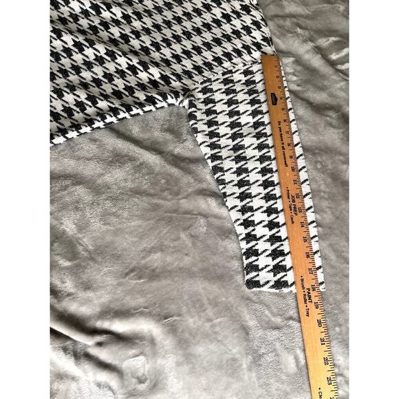 Chico's womens size 2  tunic soft knit jacquard mock neck houndstooth - Picture 9 of 11